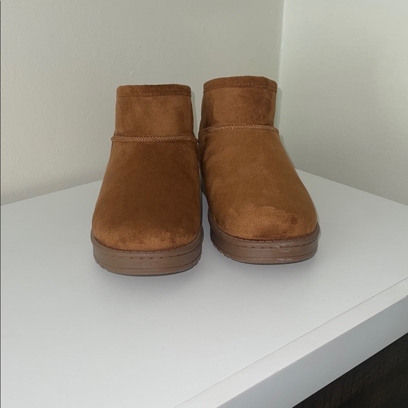 Women's Tan Ankle Boots - Picture 1 of 5